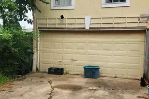 13334 Agarita Ln, Houston, TX 77083 - Photo 2