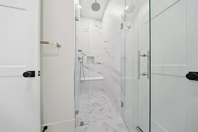 635 Rolling Oaks, Stafford, TX 77477 - Photo 8