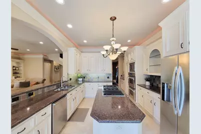 1118 Colonial Street, Bellaire, TX 77401 - Photo 10