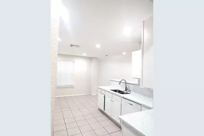 9202 Aberdeen Lake Drive, Houston, TX 77095 - Photo 8