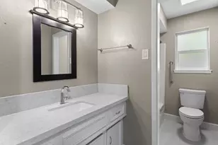 27234 Wells Ln, Conroe, TX 77385 - Photo 8