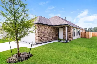 3812 Avalon Court, Conroe, TX 77301 - Photo 2