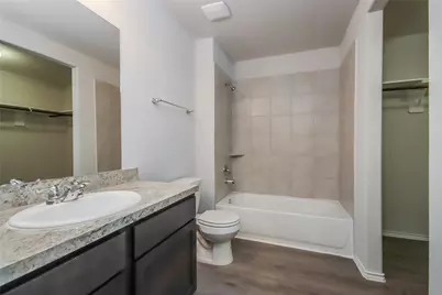 3812 Avalon Court, Conroe, TX 77301 - Photo 10