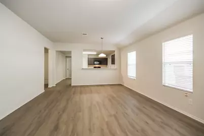 3812 Avalon Court, Conroe, TX 77301 - Photo 6