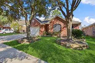 18418 Hot Creek Ct, Humble, TX 77346 - Photo 2