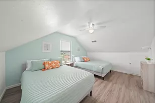 23005 Miramar Dr, Galveston, TX 77554 - Photo 30