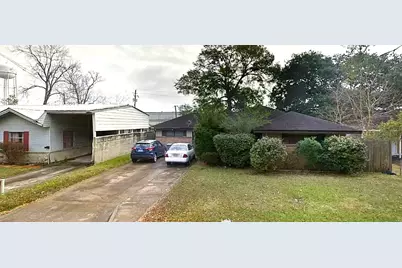 1102 Woods Drive, Liberty, TX 77575 - Photo 1