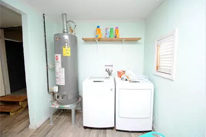1231 W 7th Street, Freeport, TX 77541 - Photo 16