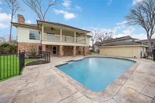 18623 Point Lookout Dr, Nassau Bay, TX 77058 - Photo 38