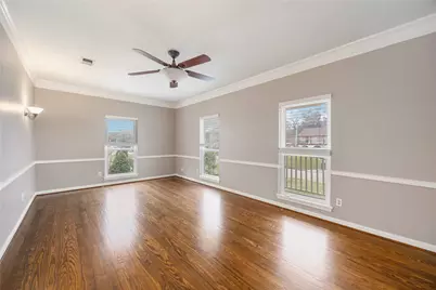 18623 Point Lookout Drive, Nassau Bay, TX 77058 - Photo 6