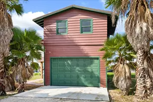516 91st St, Galveston, TX 77554 - Photo 34