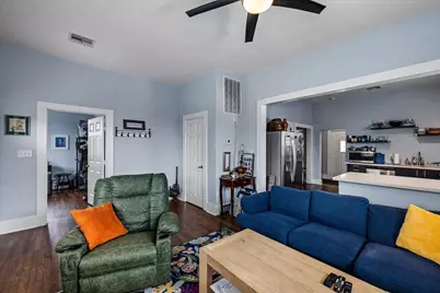 2710 Avenue P 1/2, Galveston, TX 77550 - Photo 22