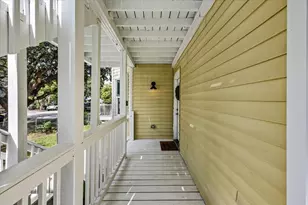2710 Ave P 1/2, Galveston, TX 77550 - Photo 16