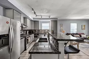 2710 Ave P 1/2, Galveston, TX 77550 - Photo 2