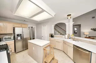 24826 Butterwick Dr, Spring, TX 77389 - Photo 10