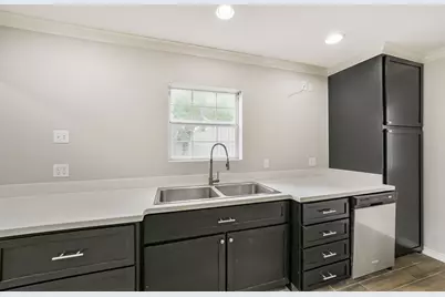 912 Brook Forest Drive, Conroe, TX 77385 - Photo 20