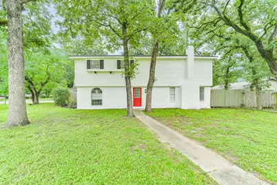 912 Brook Forest Drive, Conroe, TX 77385 - Photo 1