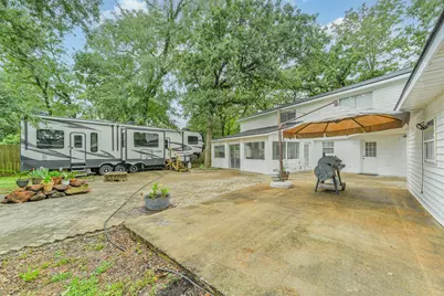 912 Brook Forest Drive, Conroe, TX 77385 - Photo 40