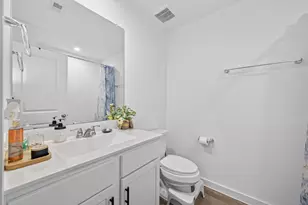 4022 San Andres Ln, Houston, TX 77045 - Photo 32