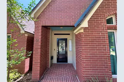 51 S Trillium Court, Lake Jackson, TX 77566 - Photo 2