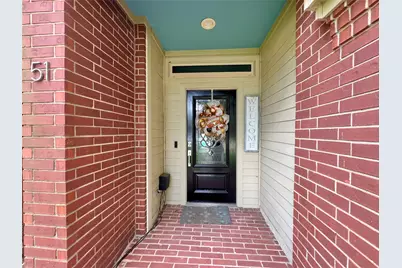51 S Trillium Court, Lake Jackson, TX 77566 - Photo 4