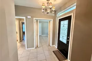 51 S Trillium Ct, Lake Jackson, TX 77566 - Photo 4
