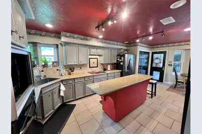 51 S Trillium Court, Lake Jackson, TX 77566 - Photo 32