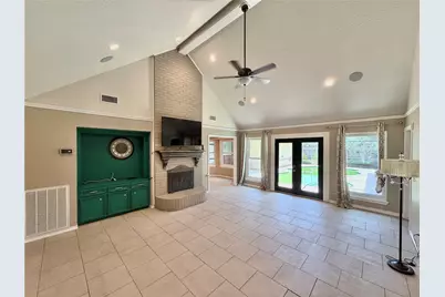 51 S Trillium Court, Lake Jackson, TX 77566 - Photo 12