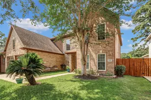 10010 Silverwood Way, Houston, TX 77070 - Photo 2