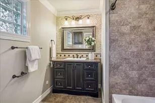 9813 Pine Lake Dr Dr, Houston, TX 77055 - Photo 14