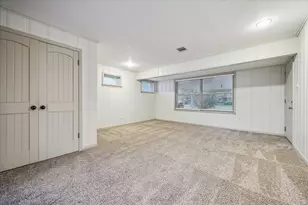 9813 Pine Lake Dr Dr, Houston, TX 77055 - Photo 18