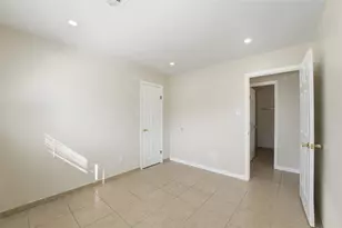 119 Little Buck Dr, Crosby, TX 77532 - Photo 10