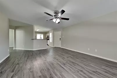 16731 N Blue Jay Drive, Conroe, TX 77385 - Photo 2