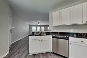16731 N Blue Jay Dr, Conroe, TX 77385 - Photo 6