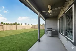 12107 Bear River Dr, Conroe, TX 77384 - Photo 36