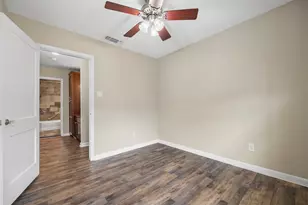 115 Marlin Ave, Galveston, TX 77550 - Photo 22