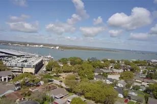 115 Marlin Ave, Galveston, TX 77550 - Photo 30