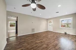 115 Marlin Ave, Galveston, TX 77550 - Photo 16
