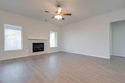 939 Summer Village Way, Rosenberg, TX 77469 - Photo 10