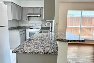 13518 Townwood Dr, Houston, TX 77045 - Photo 12