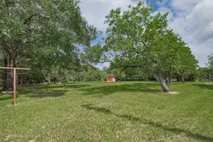 144 Pin Oak Ln, Hempstead, TX 77445 - Photo 48