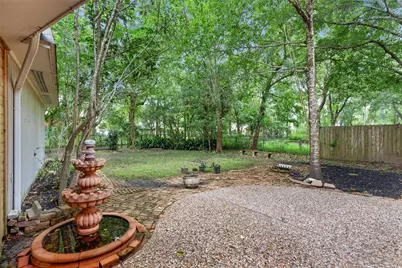 1216 Oak Hollow Drive, Dickinson, TX 77539 - Photo 38