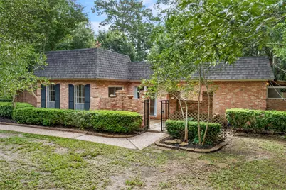 1216 Oak Hollow Drive, Dickinson, TX 77539 - Photo 46