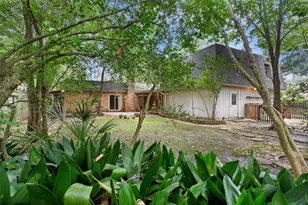 1216 Oak Hollow Dr, Dickinson, TX 77539 - Photo 40