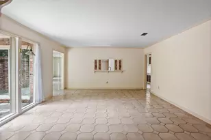 1216 Oak Hollow Dr, Dickinson, TX 77539 - Photo 14