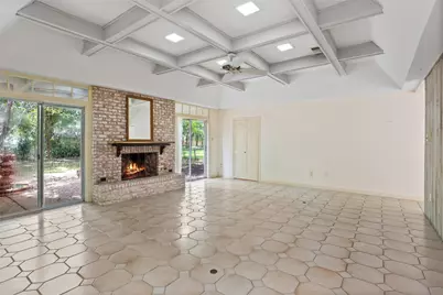 1216 Oak Hollow Drive, Dickinson, TX 77539 - Photo 8