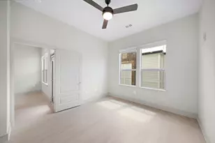 4840 North Shepherd Dr, Houston, TX 77018 - Photo 4