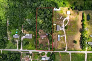 863 County Rd 3141 East, Cleveland, TX 77327 - Photo 12