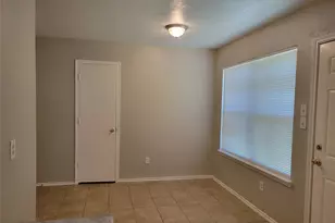 6055 Green Heather Ln, Houston, TX 77085 - Photo 10