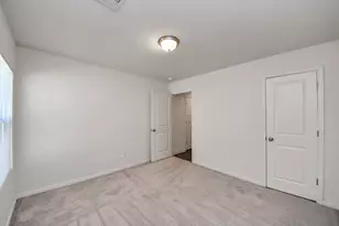 164 Goldenrod, Livingston, TX 77351 - Photo 6